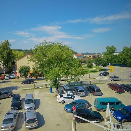 Motel Grand Velika Kladusa Dış mekan fotoğraf