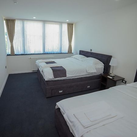 Motel Grand Velika Kladusa Dış mekan fotoğraf