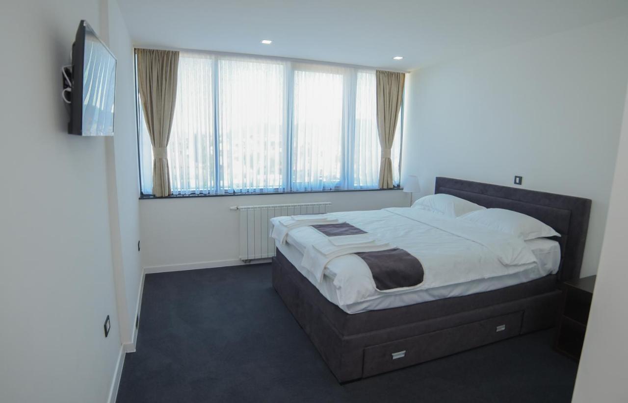 Motel Grand Velika Kladusa Dış mekan fotoğraf