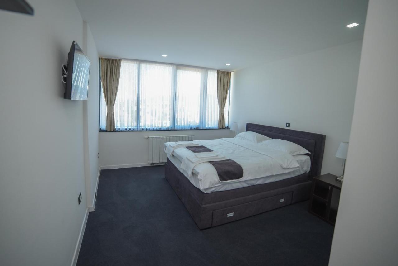 Motel Grand Velika Kladusa Dış mekan fotoğraf
