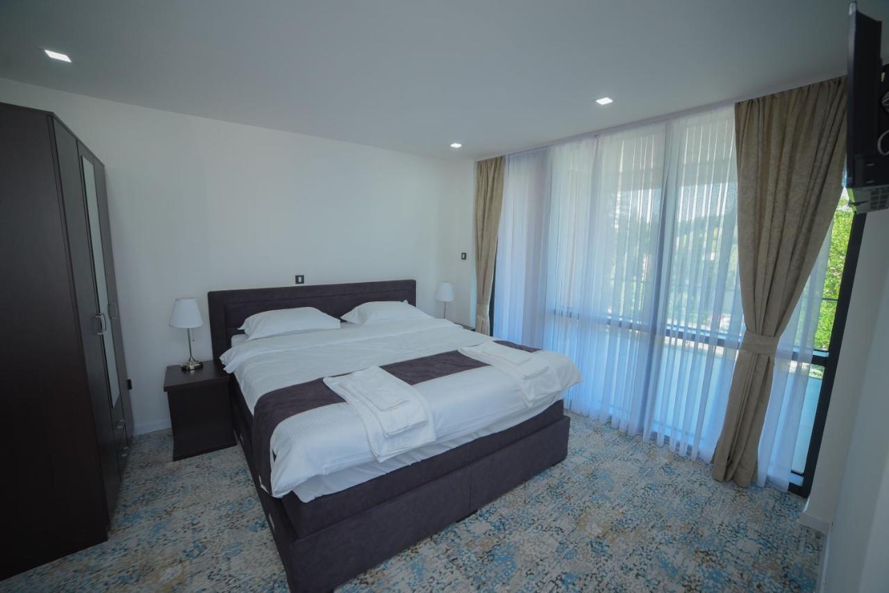 Motel Grand Velika Kladusa Dış mekan fotoğraf