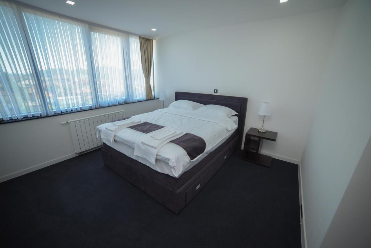 Motel Grand Velika Kladusa Dış mekan fotoğraf