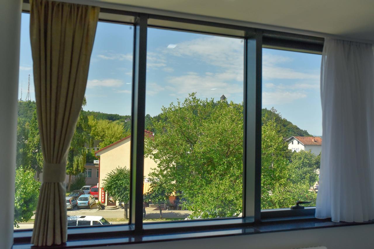 Motel Grand Velika Kladusa Dış mekan fotoğraf